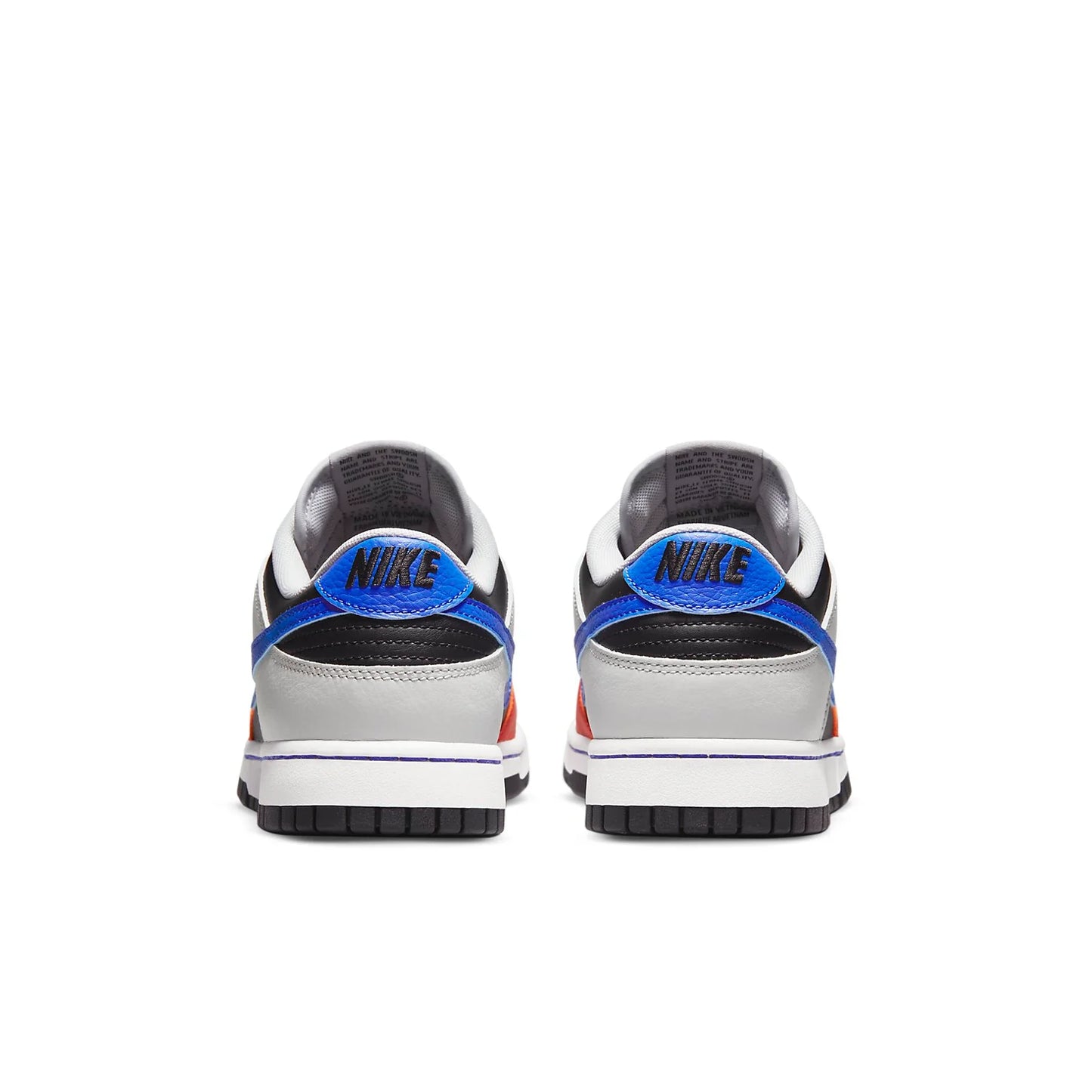 DD3363 002 Nike Dunk Low EMB NBA 75th Anniversary Knicks