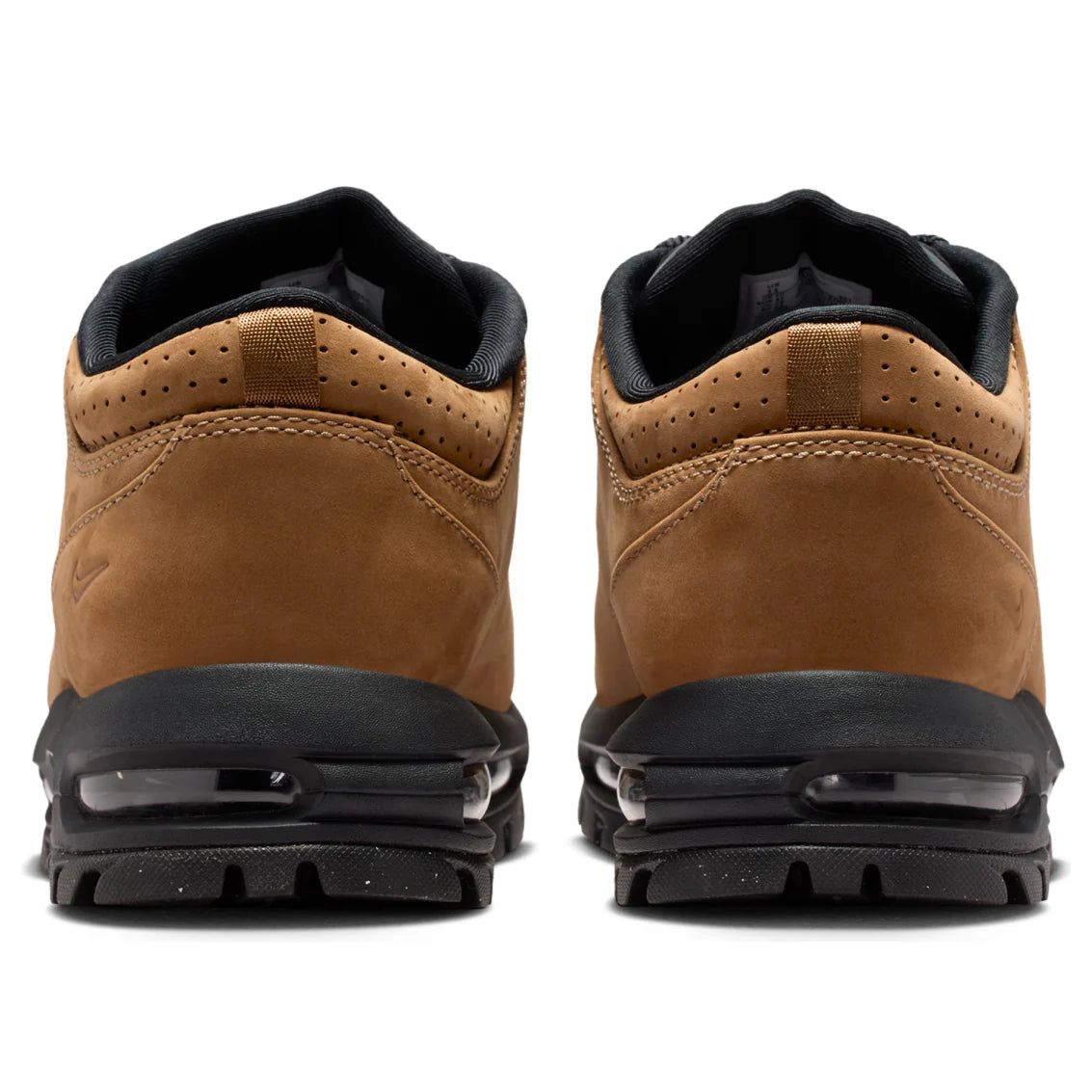 IU5915 200 Nike Air Max Goadome Low Taupe