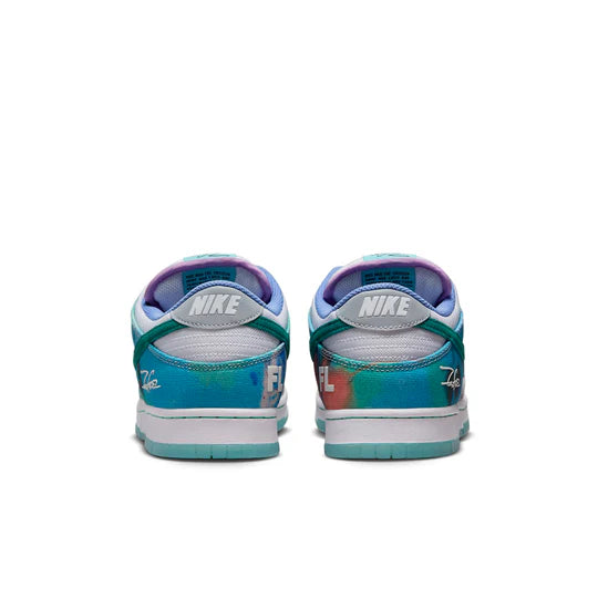 HF6061 400 Nike SB Dunk Low Futura Laboratories Bleached Aqua