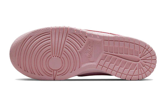 DH9765 600 Nike Dunk Low Triple Rosa