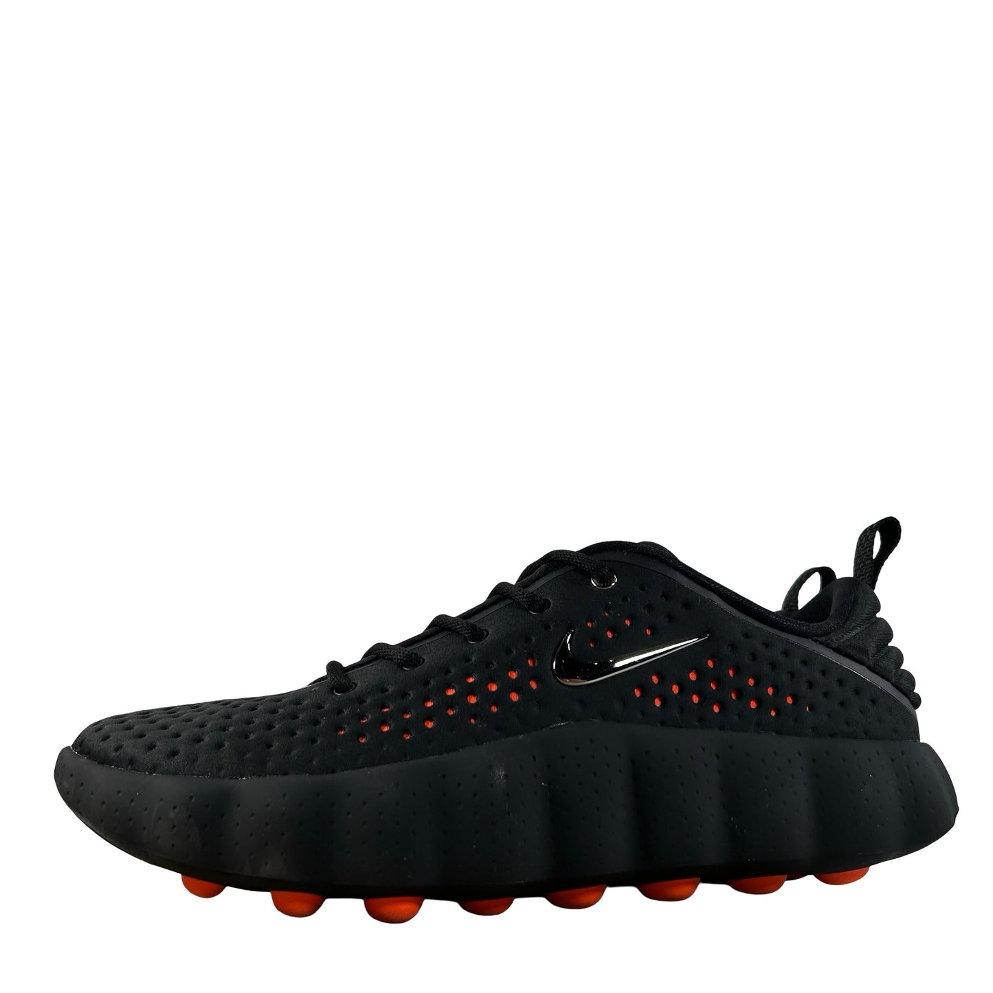 HQ4308 001 Nike Mind 002 Black Hyper Crimson [USED] - 10.5 M (Used)
