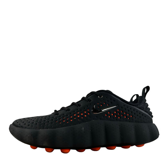 HQ4308 001 Nike Mind 002 Black Hyper Crimson [USED] - 10.5 M (Used)