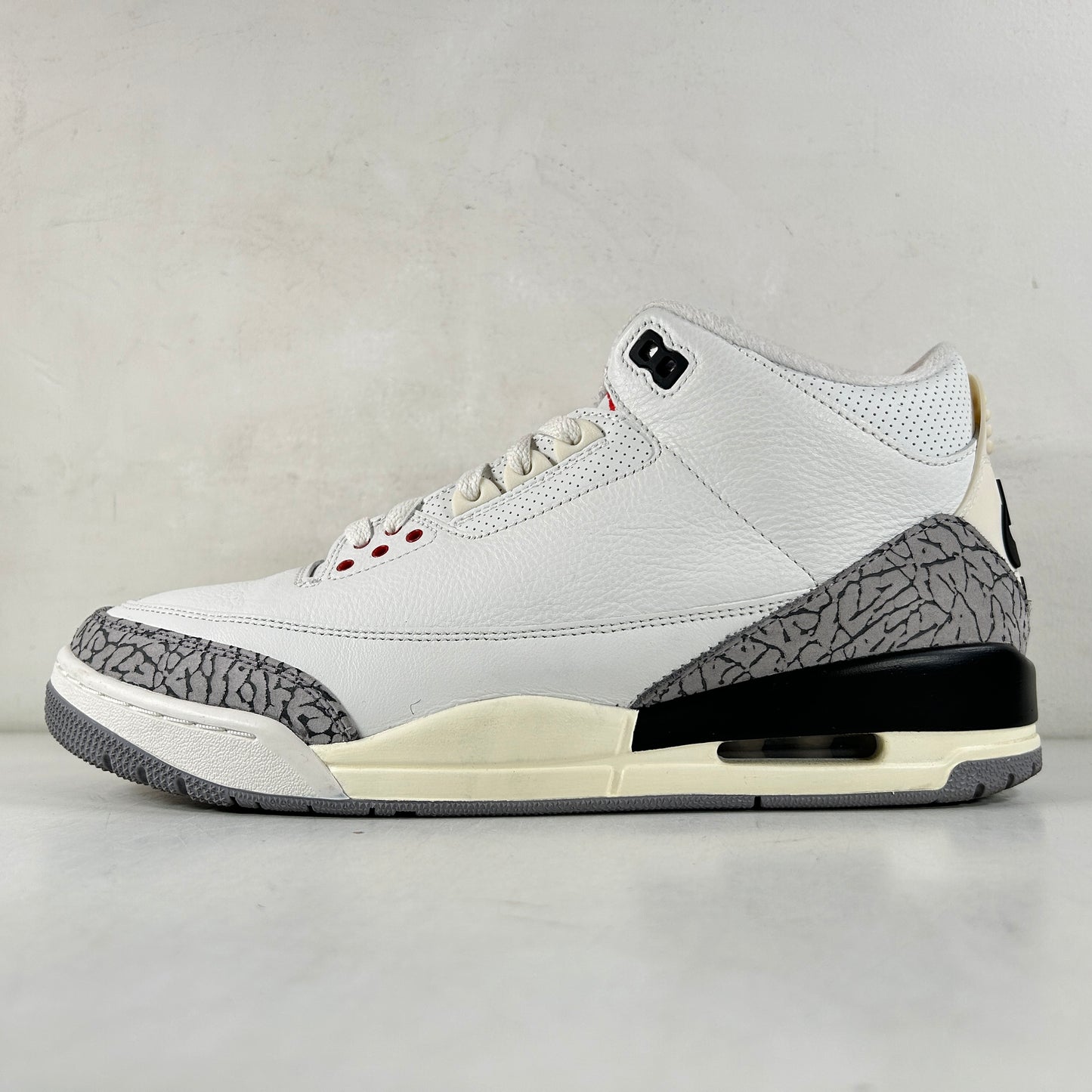 DN3707 100 Jordan 3 Retro White Cement Reimagined [USED] - 11.5 M (Used7)