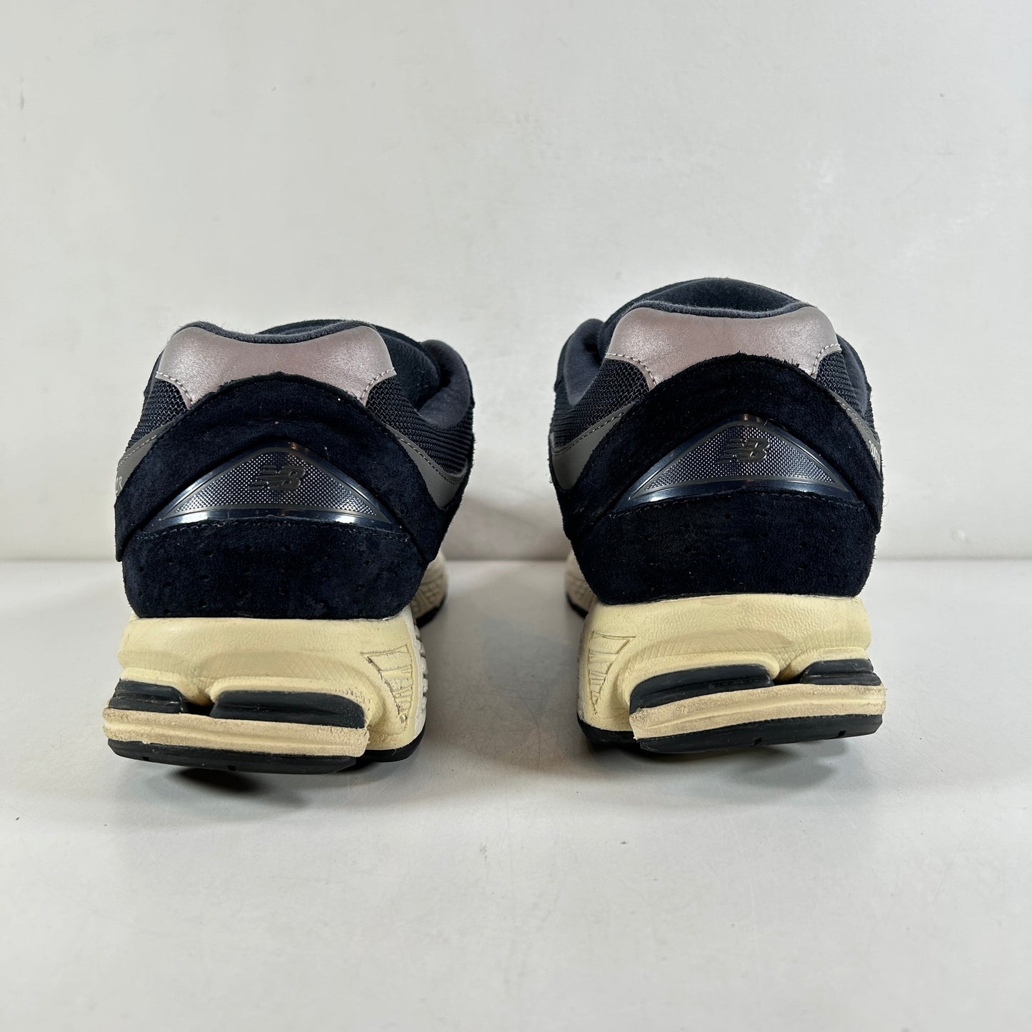 M2002RCA New Balance 2002R Navy Eclipse [USED] - 11.5 M (Used)