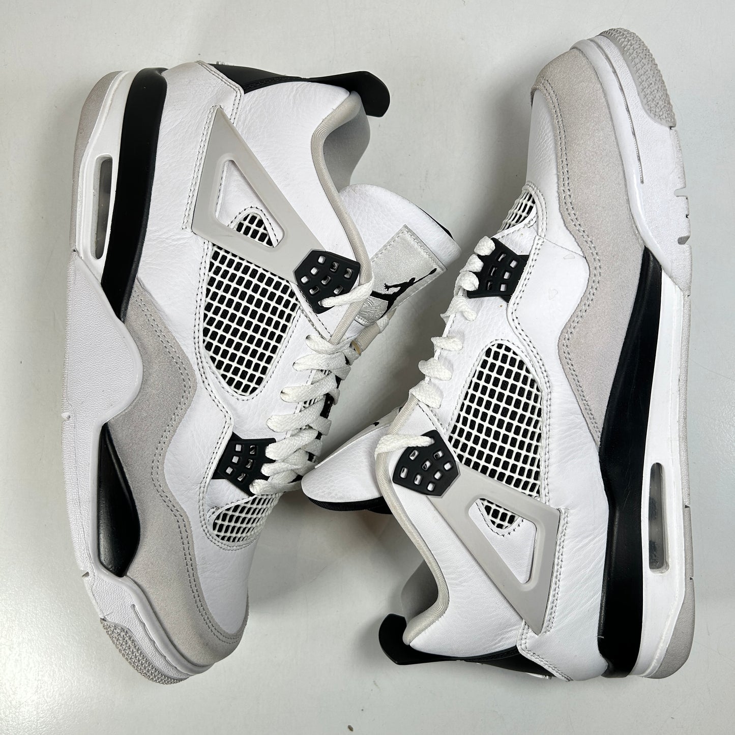 DH6927 111 Jordan 4 Retro Military Black [USED] - 11.5 M (Used2)