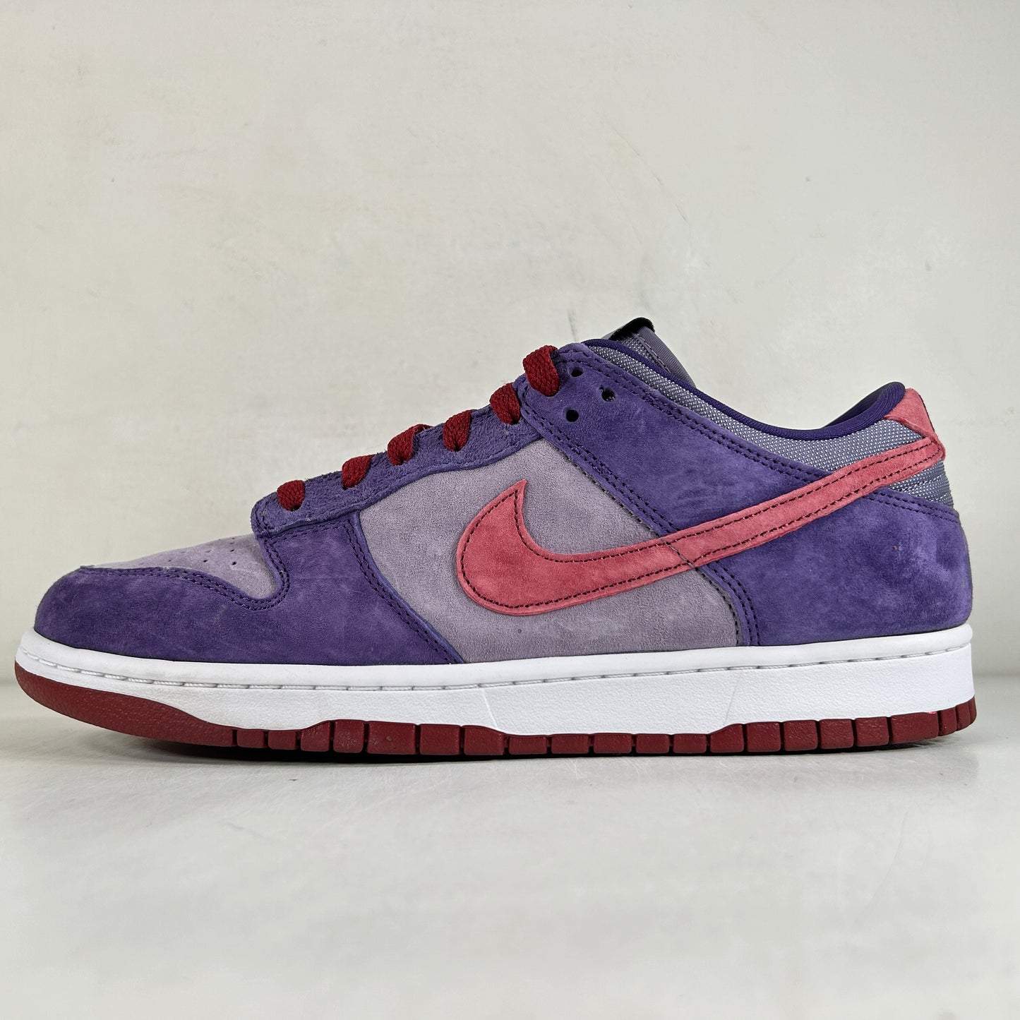 CU1726 500 Nike Dunk Low Plum (2023) [USED] - 10 M (Used)