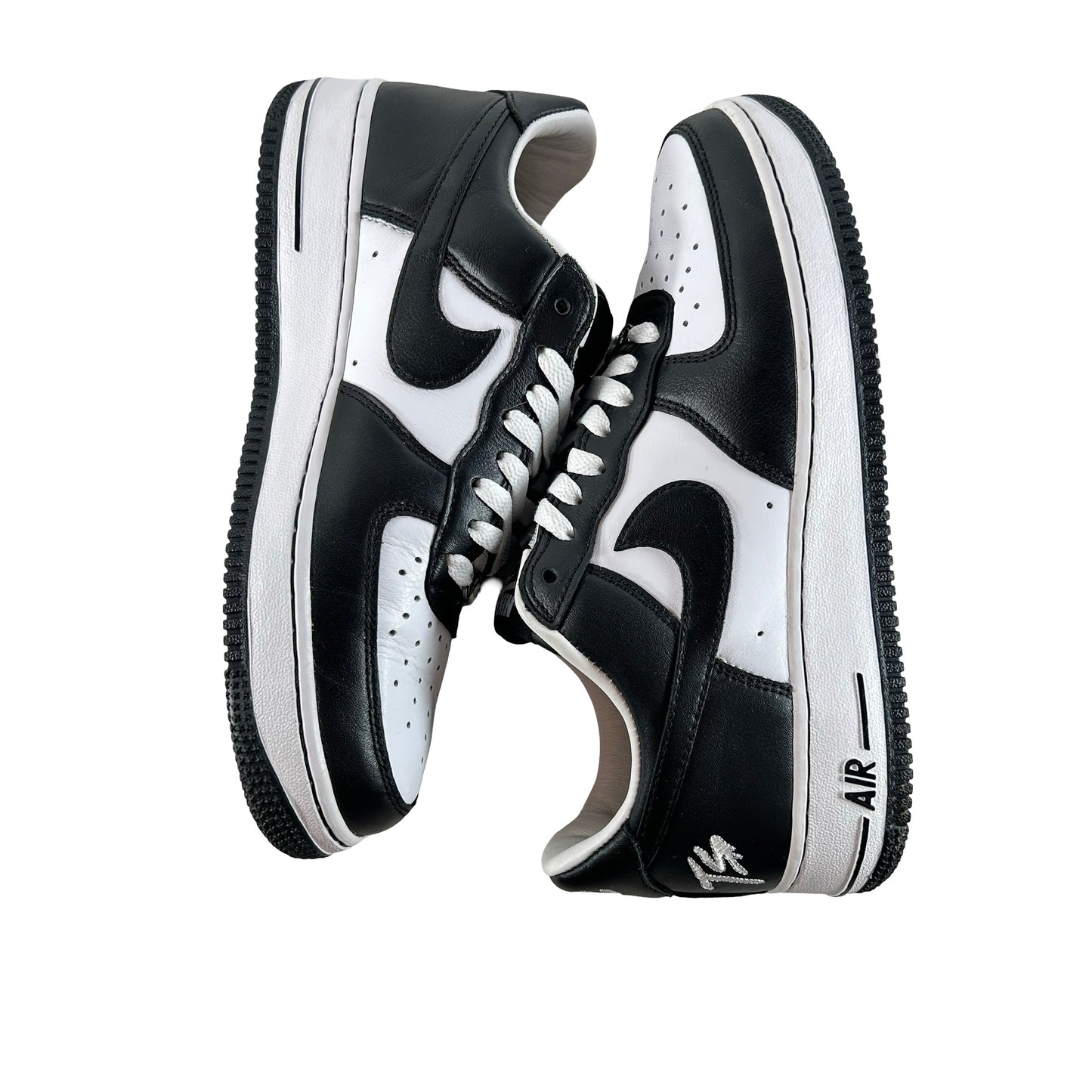 FJ5756 100 Nike Air Force 1 Low QS Terror Squad Blackout [USED] - 7.5 M (Used)