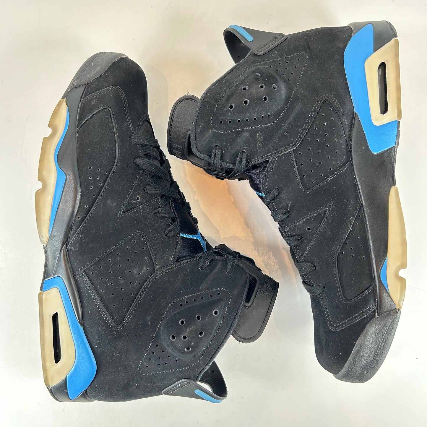 384664 006 Jordan 6 UNC [USED] - 11 M (Used)