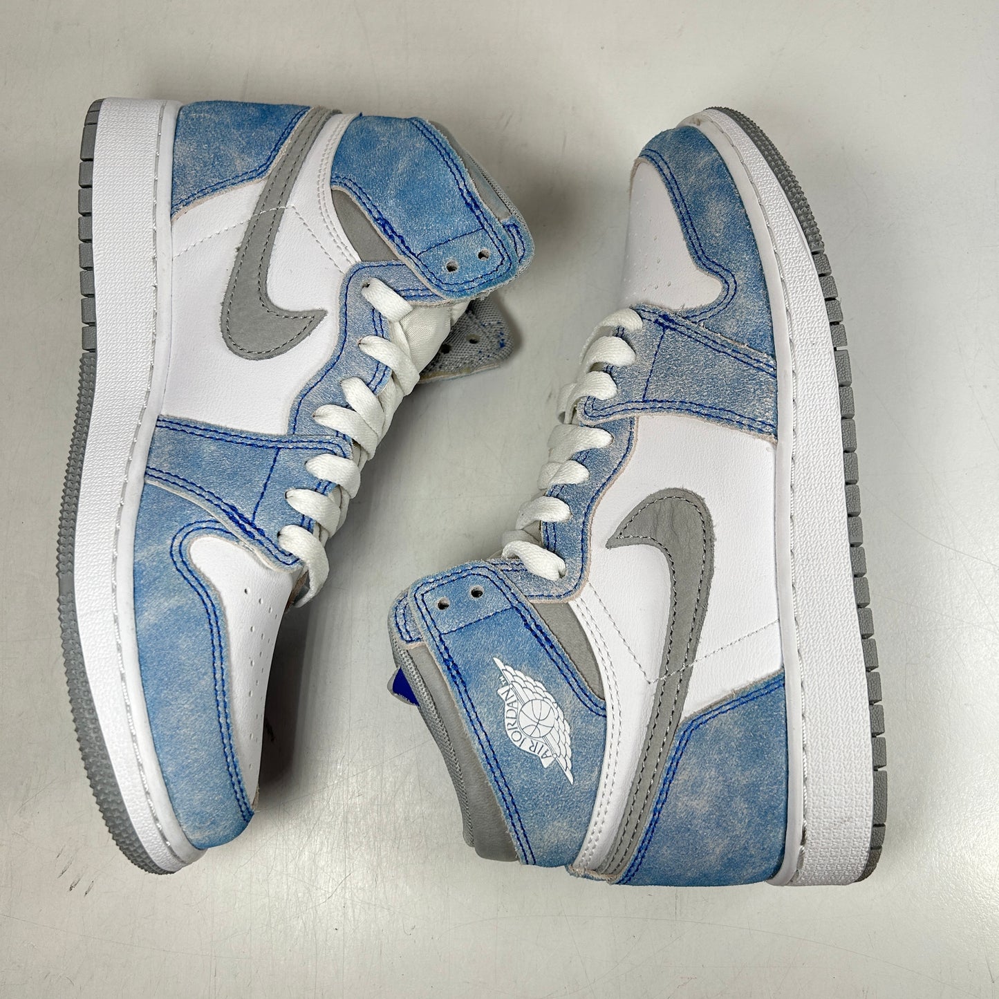 575441 402 Jordan 1 Hyper Royal GS [USED] - 6 Y (Used2)