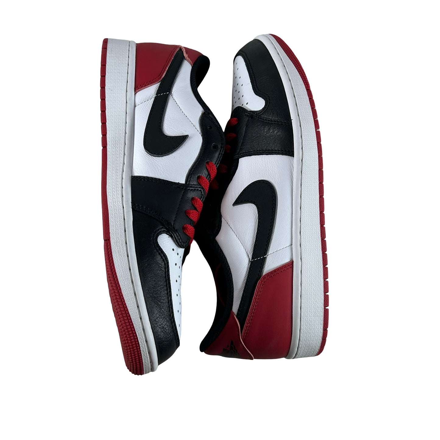 CZ0790 106  Jordan 1 Retro Low OG Black Toe (2023) [USED] - 10.5 M (Used) (No Box)