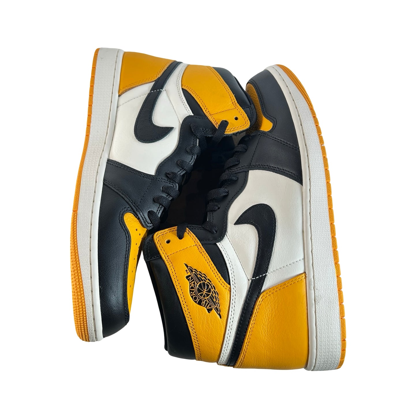 555088 711 Jordan 1 Retro High OG Punta amarilla