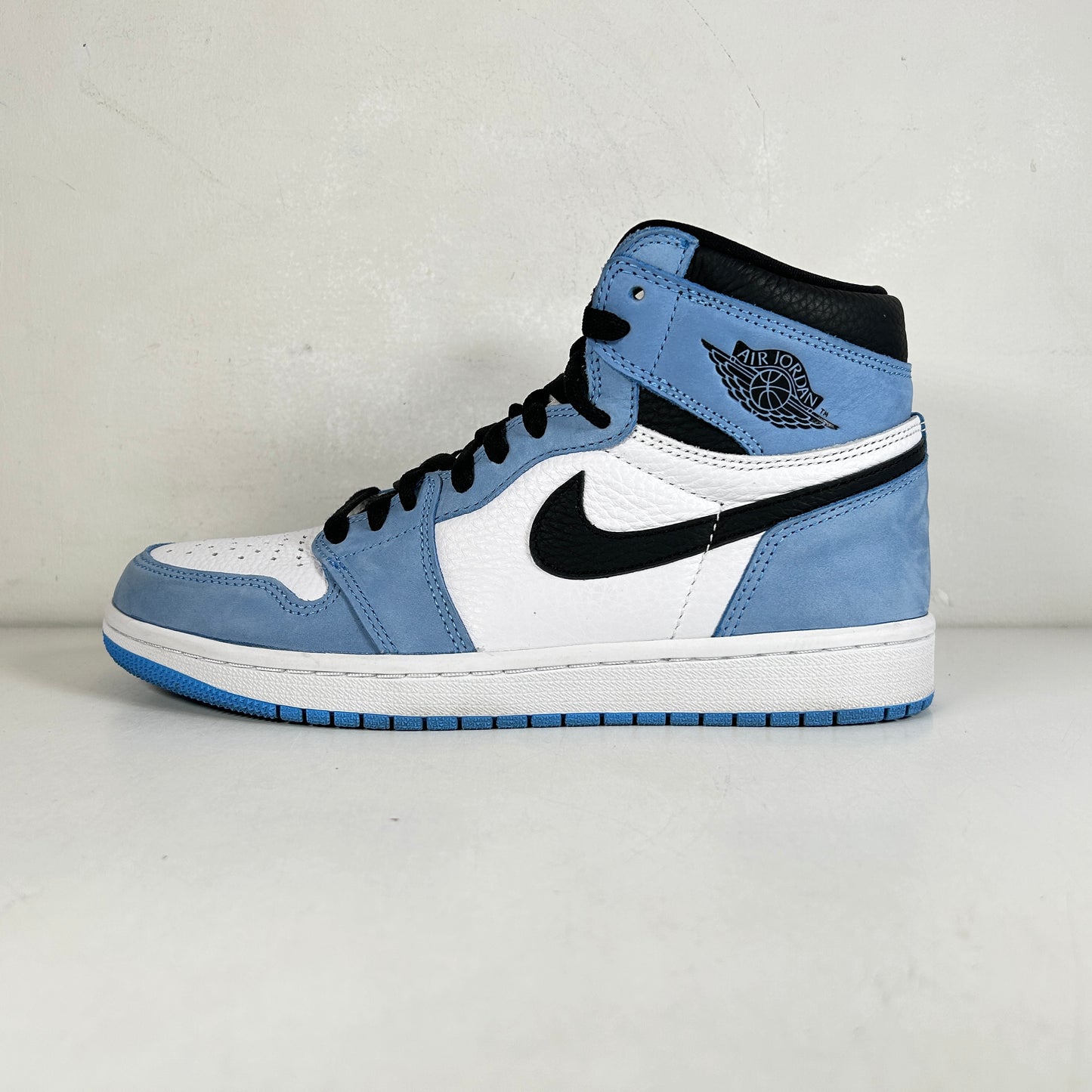 555088 134 Jordan 1 University Blue [USED] - 8.5 M (Used2)