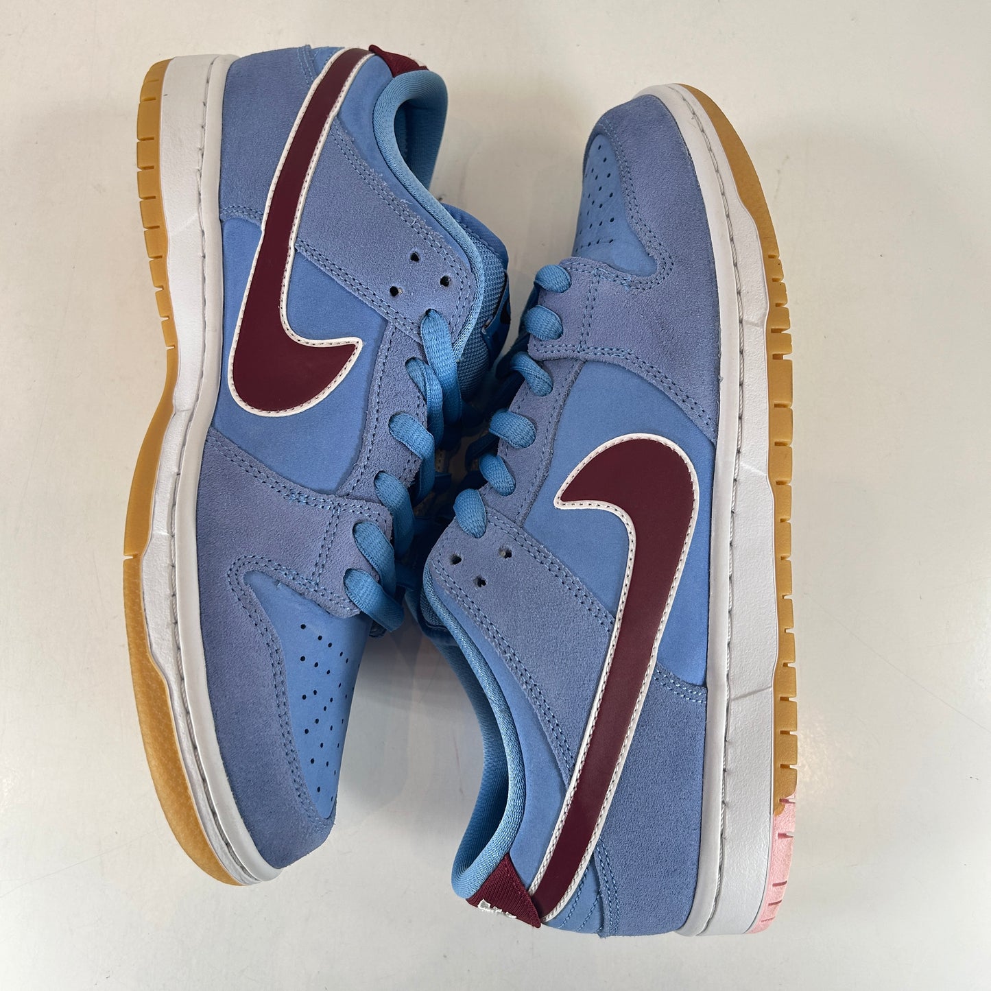 DQ4040 400 Nike SB Dunk Low Philadelphia Phillies [USED] - 8.5 M (Used)