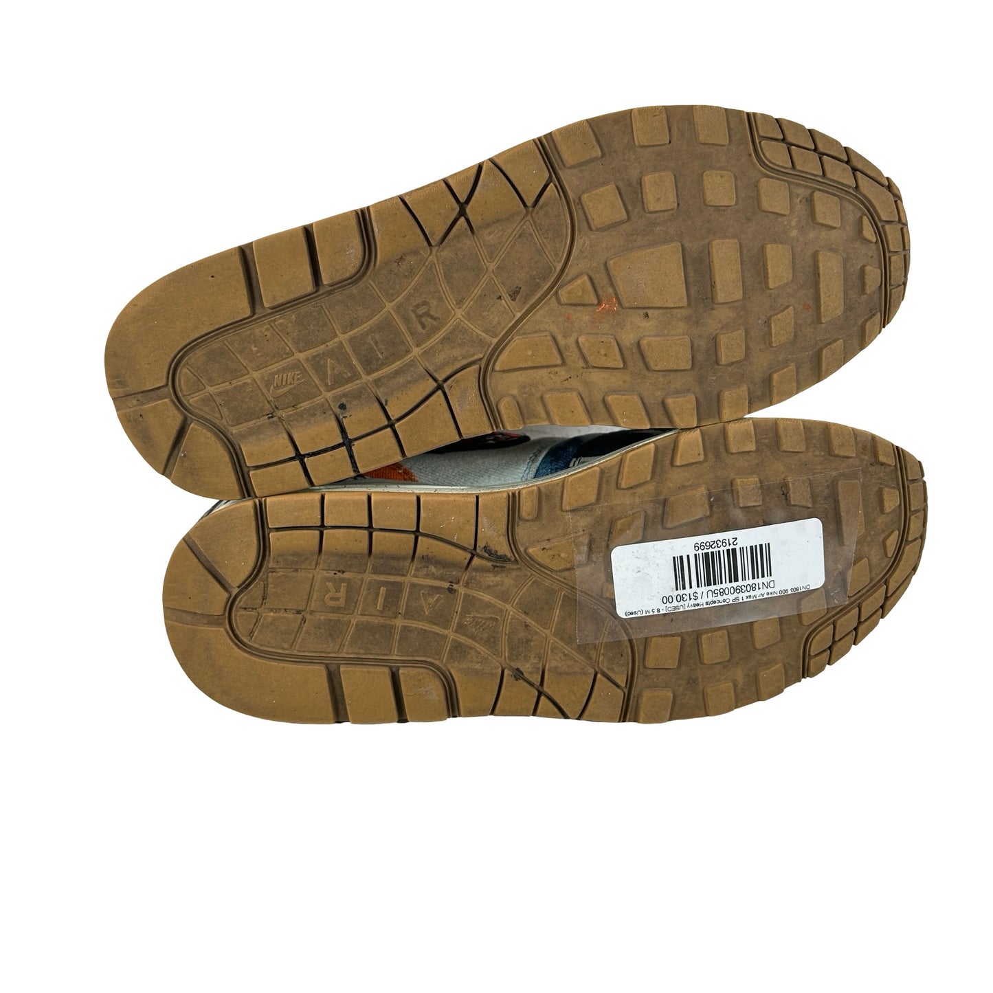 DN1803 900 Nike Air Max 1 SP Conceptos Pesados
