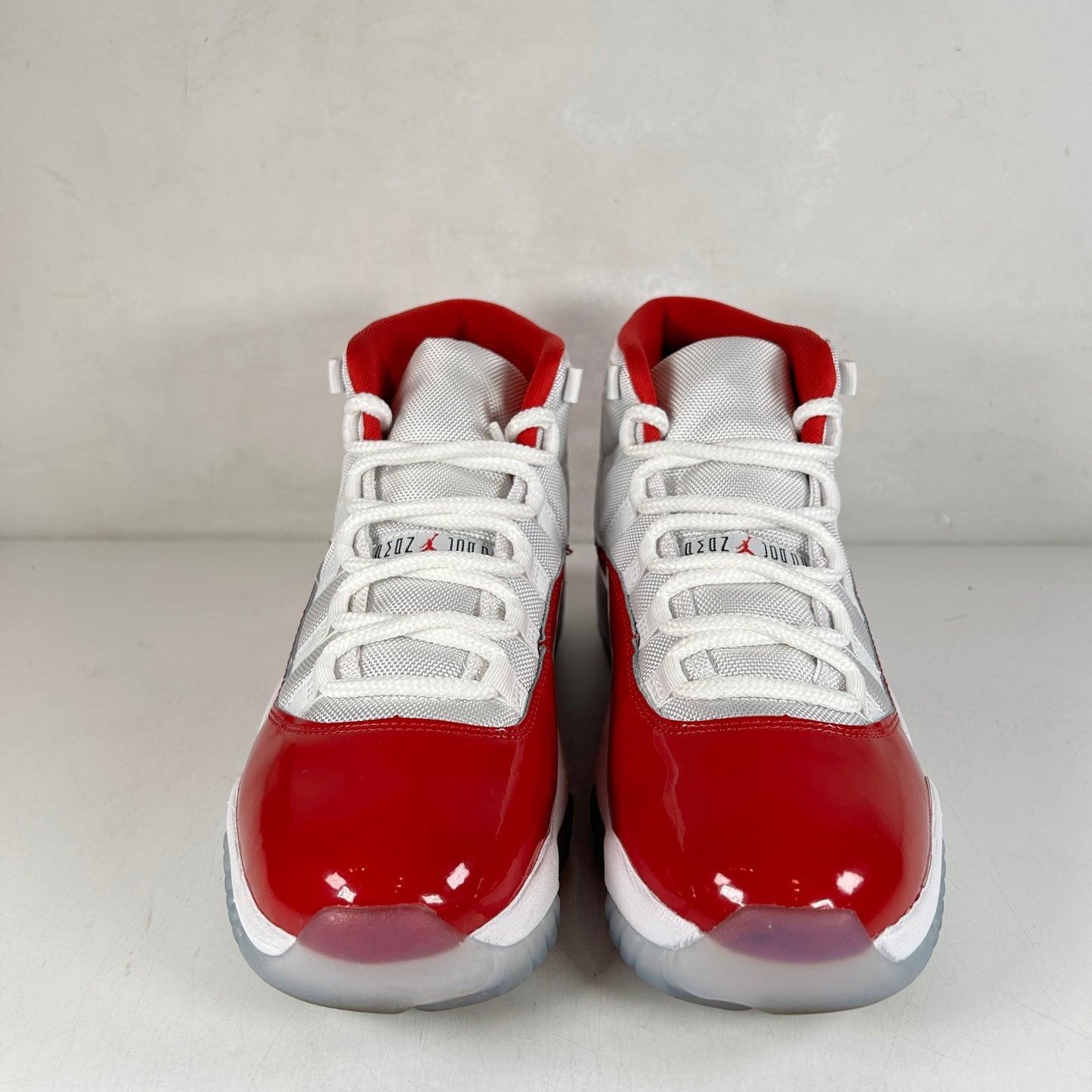 CT8012 116 Jordan 11 Retro Cherry (2022) [USED] - 8.5 M (Used3)