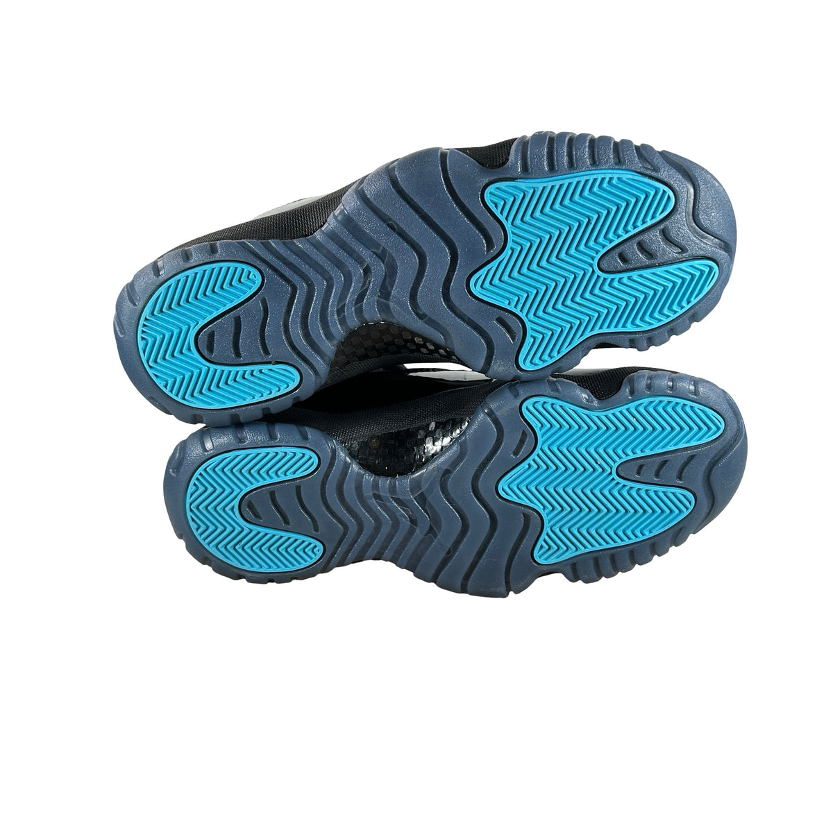 CT8012 047 Jordan 11 Retro Gamma Blue (2025) [USED] - 8 M (Used9)