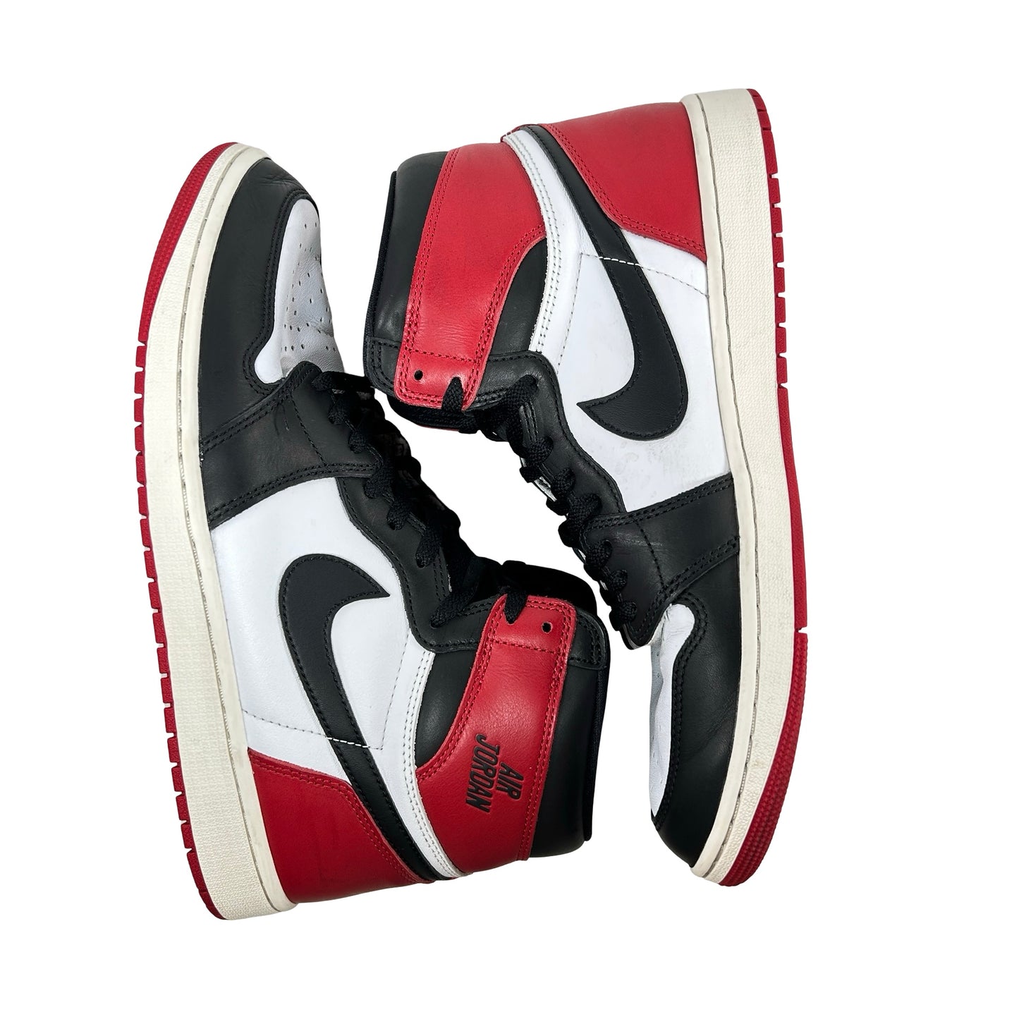 DZ5485 106 Jordan 1 Retro High OG Black Toe Reimagined [USED] - 12 M (Used5)