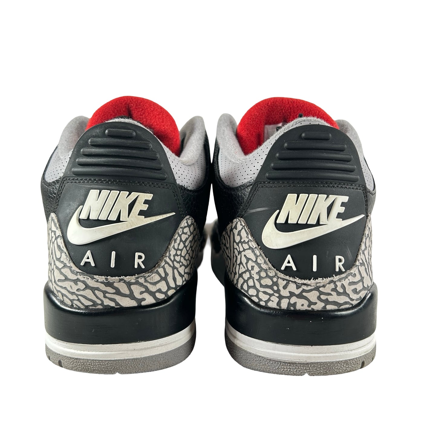 854262 001 Jordan 3 Black Cement 2018 [USED] - 11 M (Used5)