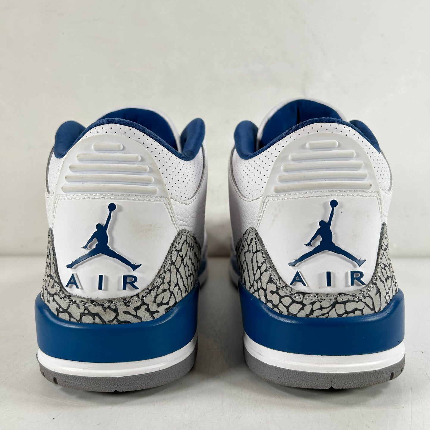 CT8532 148 Jordan 3 Retro Wizards [USED] - 11 M (Used4)