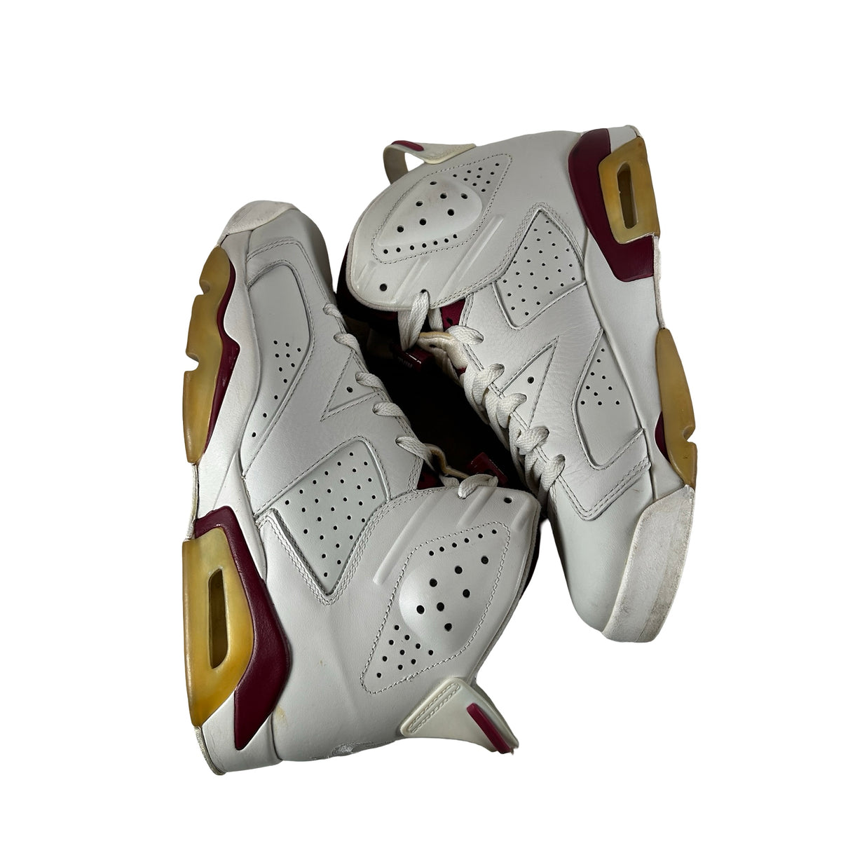 384664 116 Jordan 6 Maroon [USED] - 8.5 M (Used)