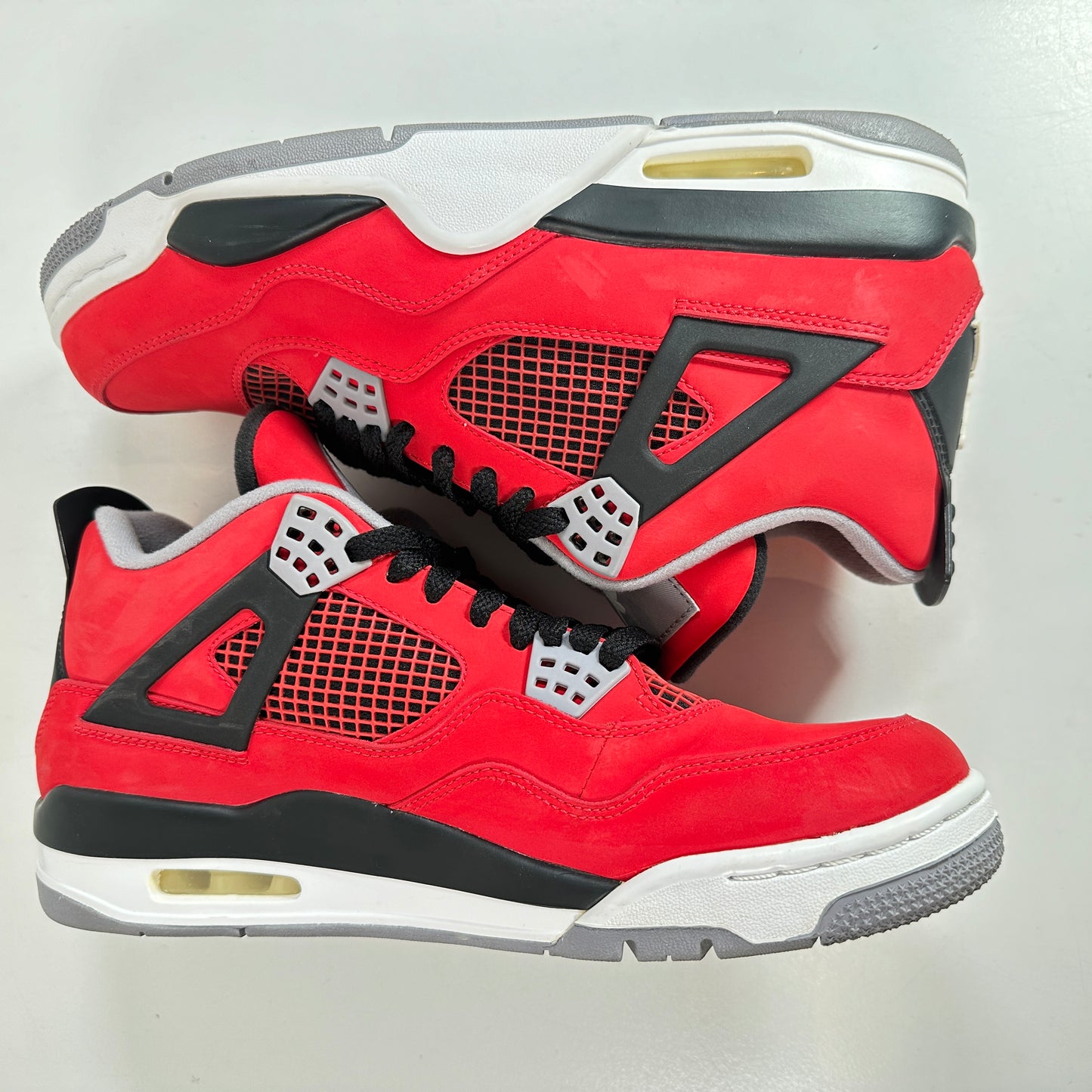 308497 603 Jordan 4 Retro Toro Bravo [USED] - 9.5 M (Used) (No Box)