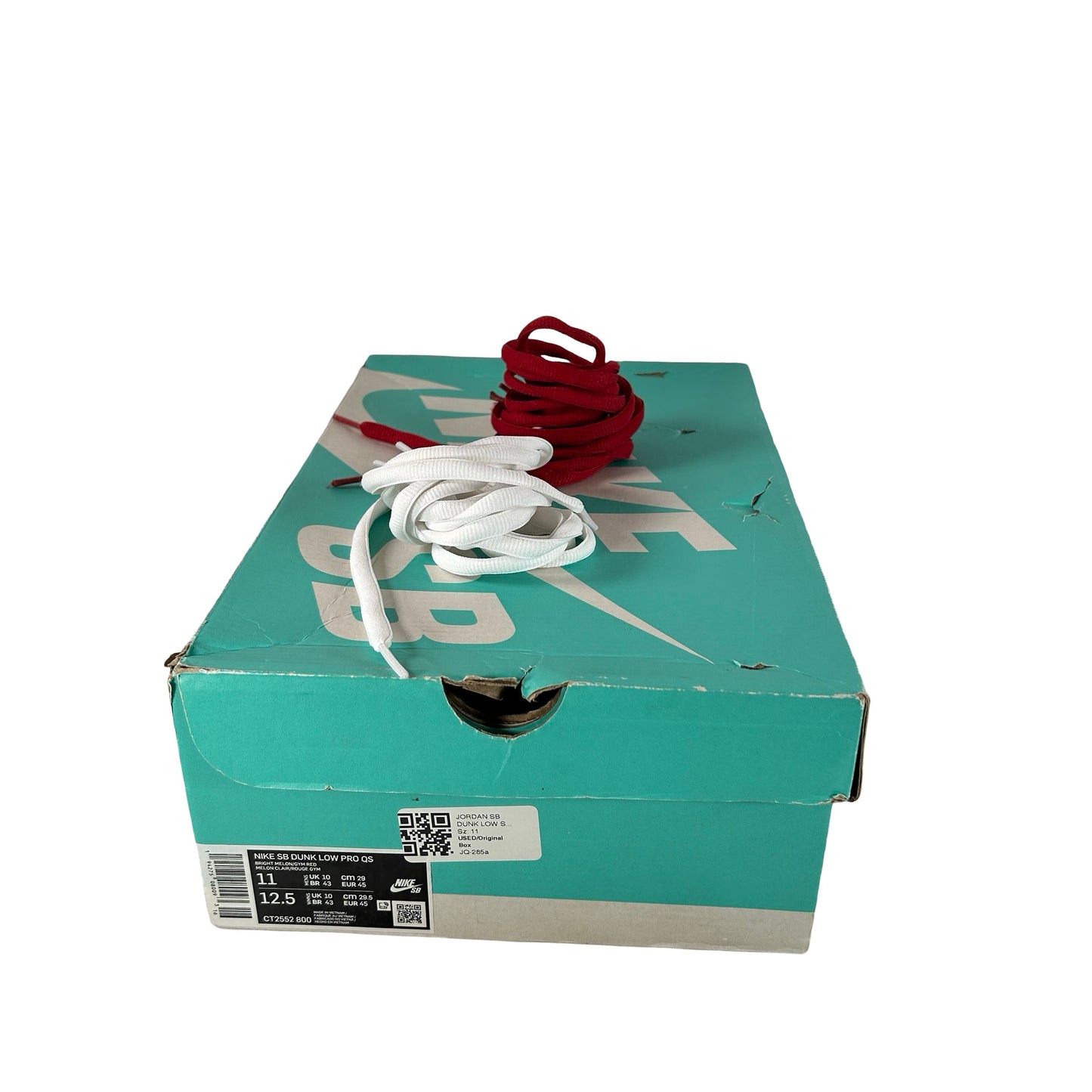 CT2552 800 Dunk SB Bajo ExtrañoAmor