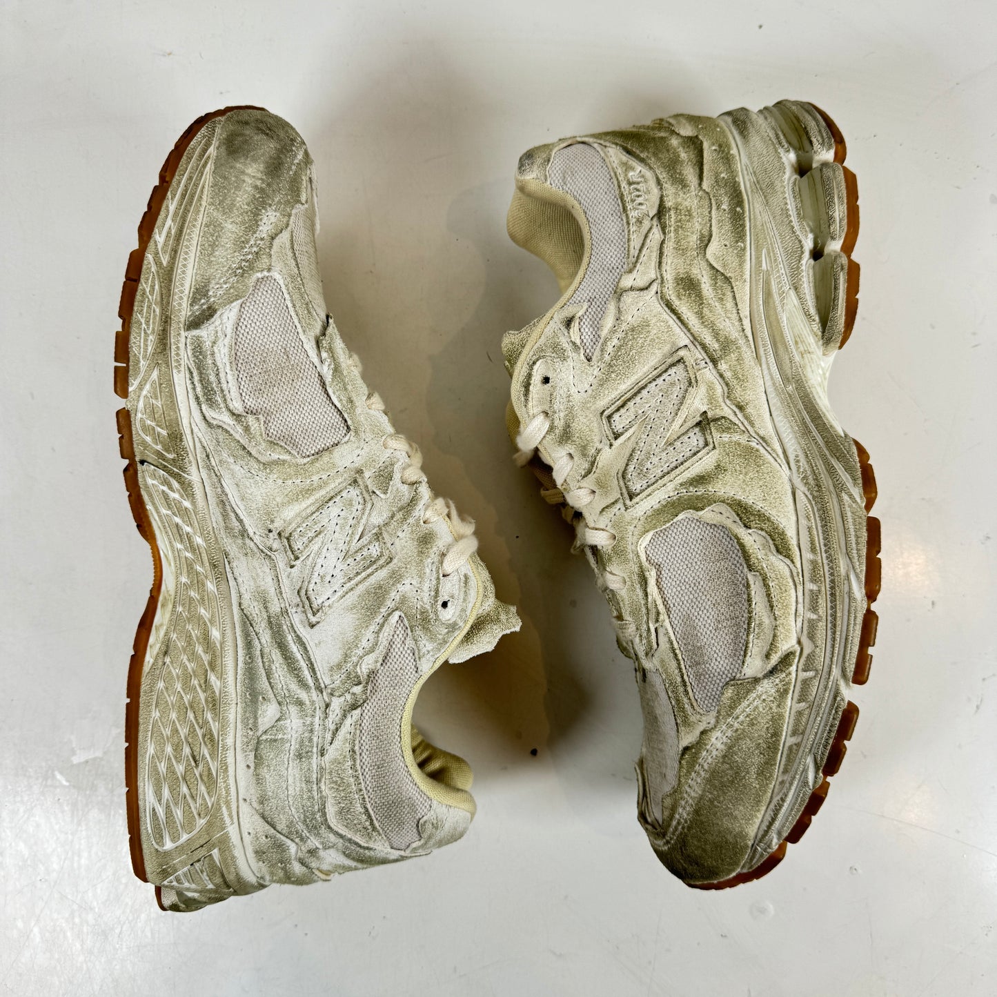 M2002RDG New Balance 2002R Protection Pack Distressed [USED] - 8.5 M (Used)