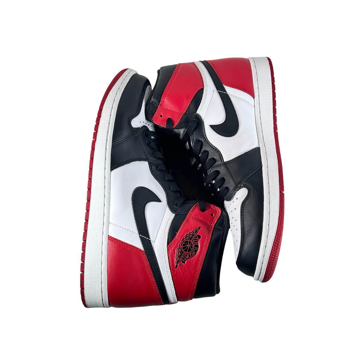 555088 125 Jordan 1 Retro Black Toe (2016) [USED] - 11.5 M (Used)