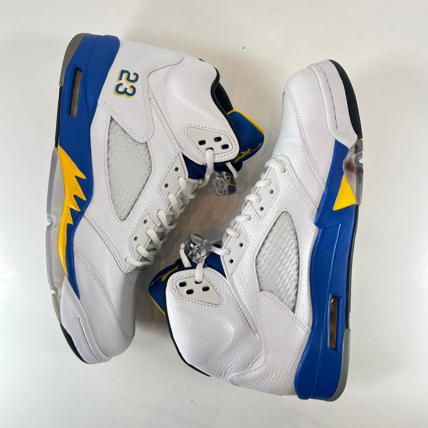 136027 189 Jordan 5 Retro Laney (2013) [USED] - 11 M (Used)