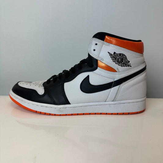 555088 180 Jordan 1 Retro High Electro Orange [USED] - 12 M (Used) (No box)