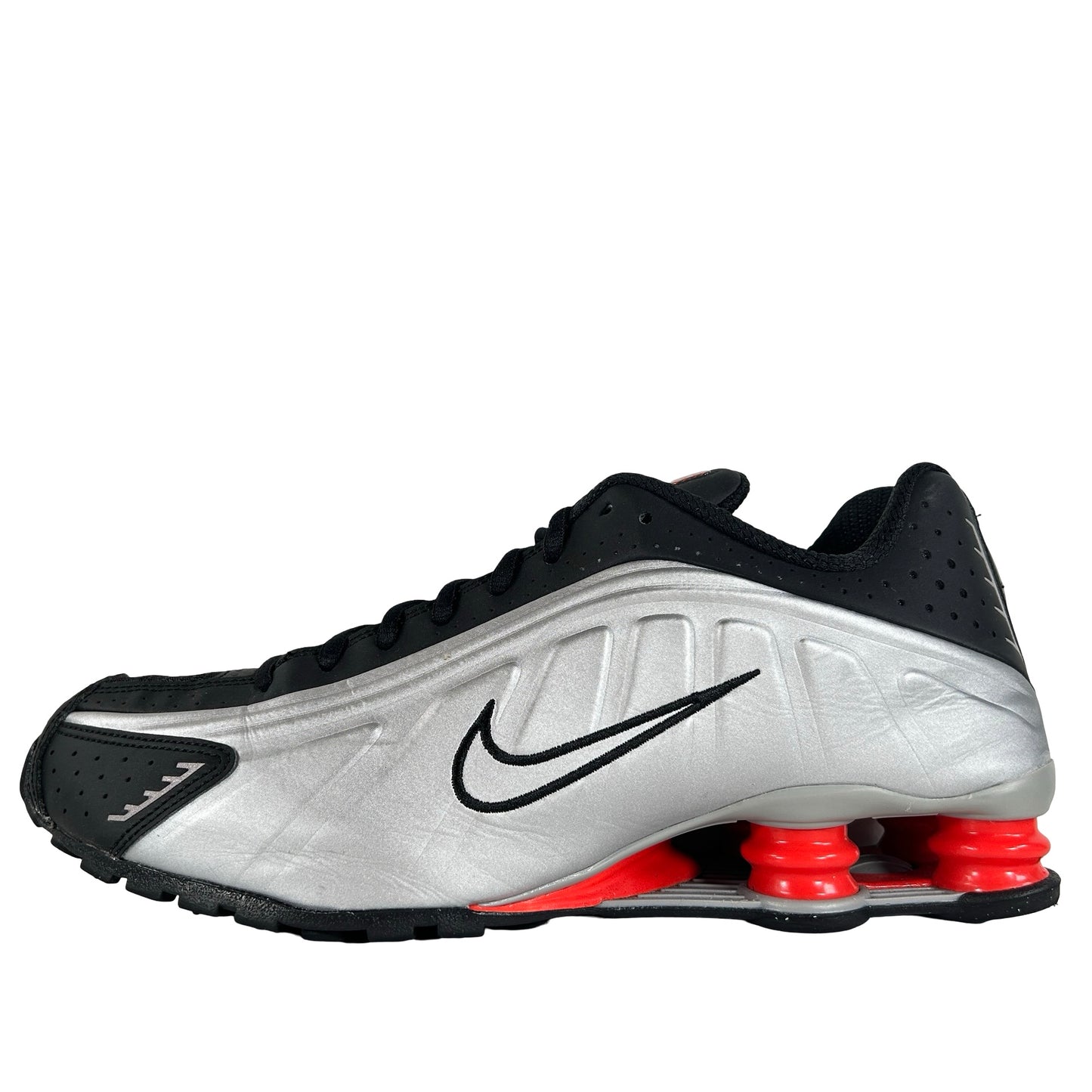 HQ1988 002 Nike Shox R4 Black Metallic Silver (2025) [USED] - 11 M (Used2)