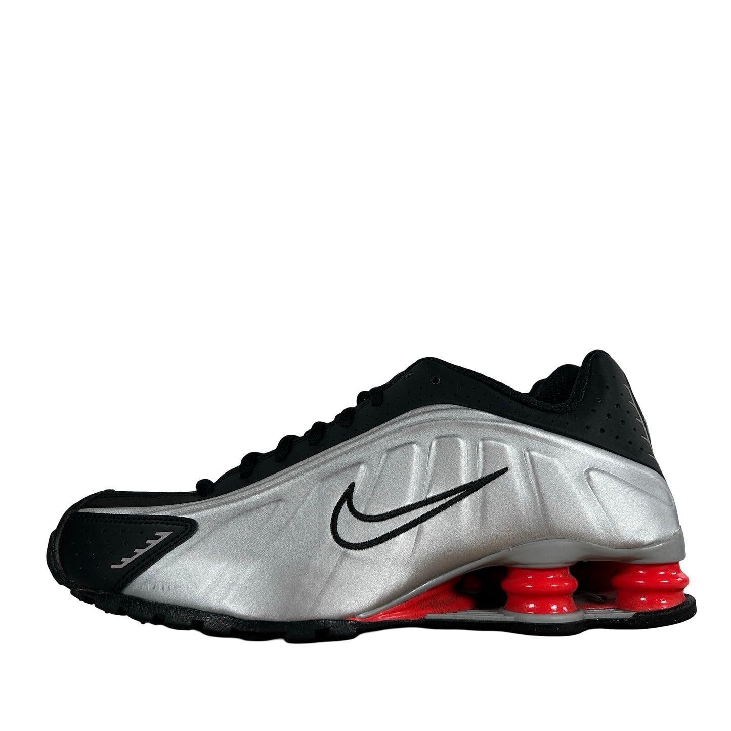 HQ1988 002 Nike Shox R4 Black Metallic Silver (2025) [USED] - 8 M (Used) (No Box)