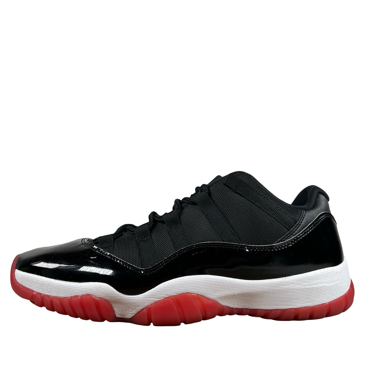 FV5104 006 Jordan 11 Retro Low Bred (2025) - 12 M (Used) (No Box)