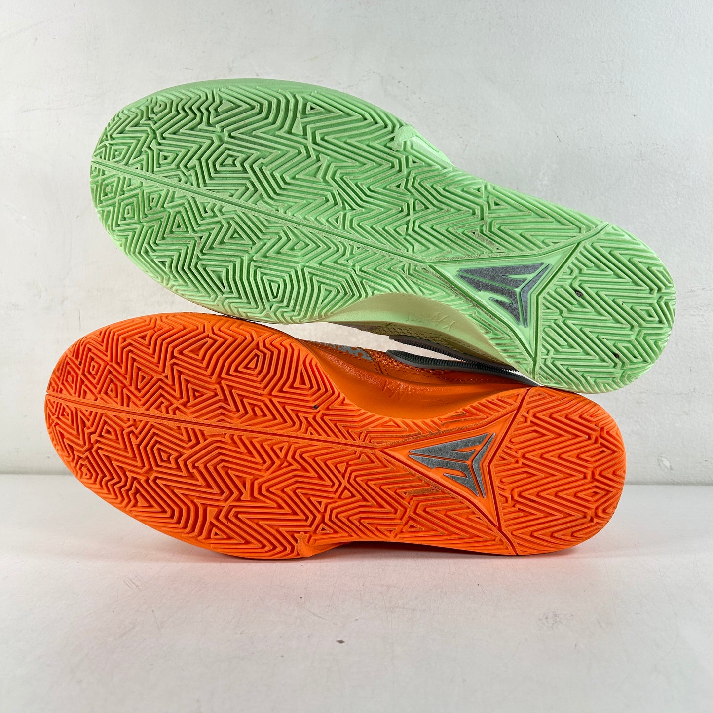 FV1288 800 Nike Ja 1 Mismatched [USED] - 9 M (VNDS) (No Box)