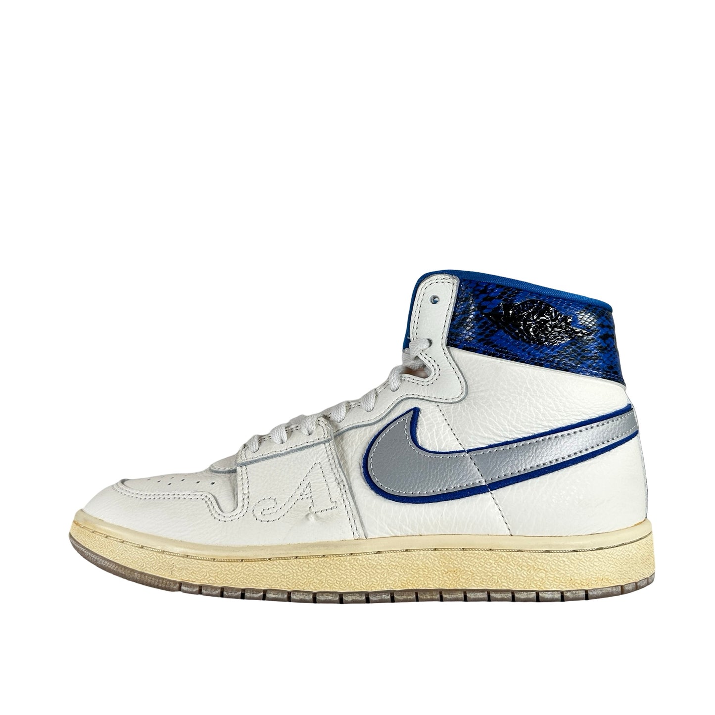FN8675 104 Nike Jordan Air Ship PE SP Awake NY Game Royal [USED] - 9.5 M (Used)