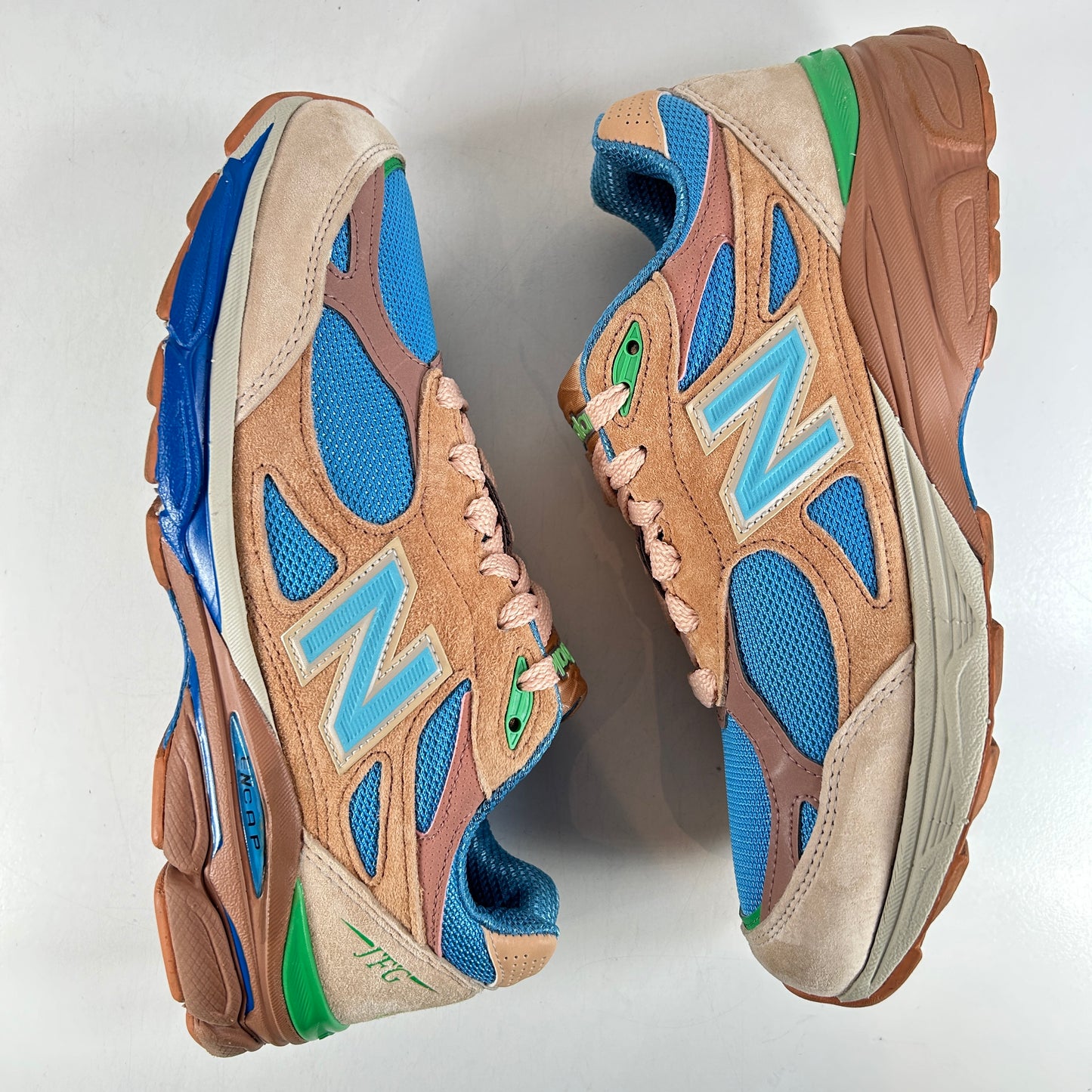 M990JG3 New Balance 990v3 MiUSA Joe Freshgoods Outside Clothes [USED] - 9 M (Used)