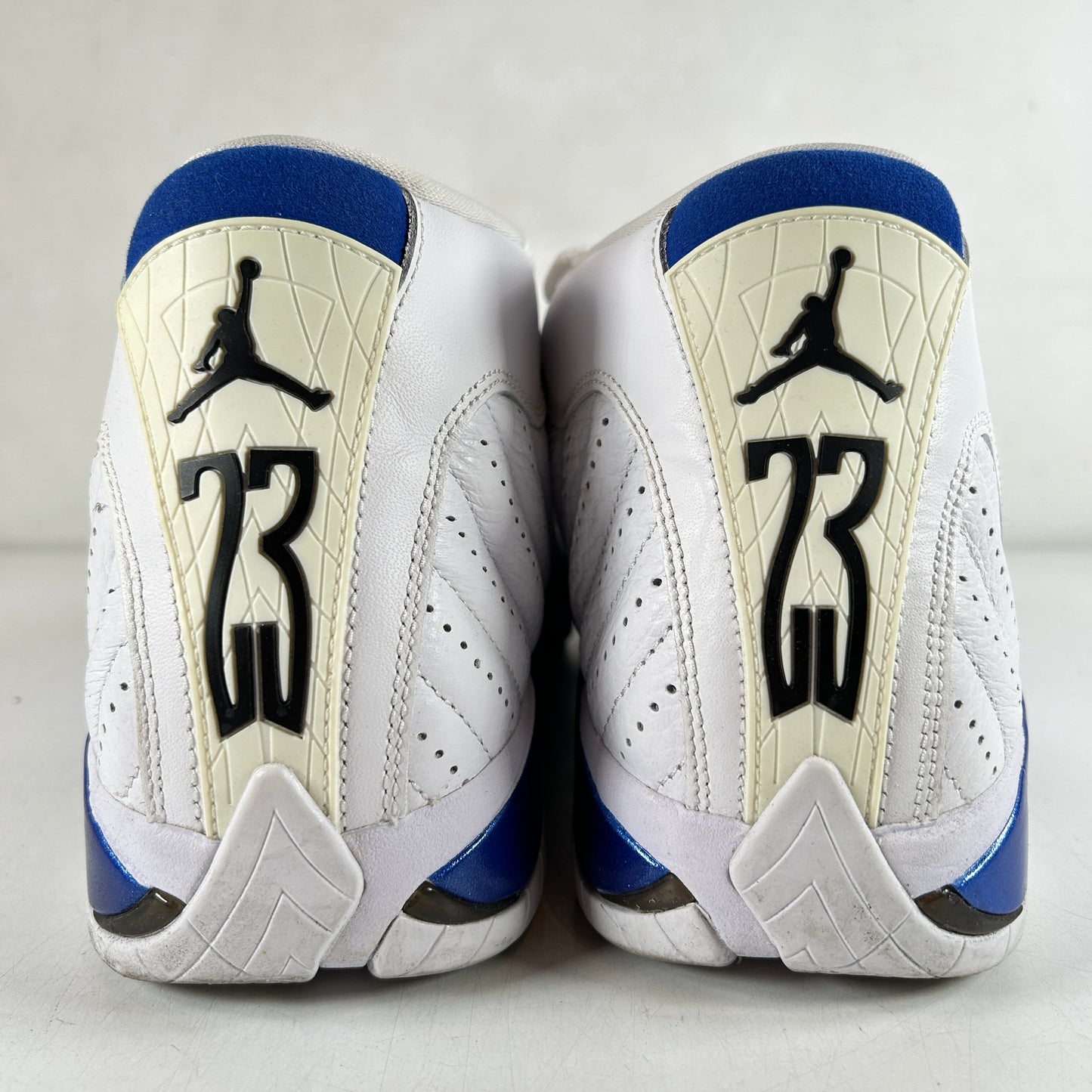 487471 104 Jordan 14 Retro White Hyper Royal [USED] - 10.5 M (Used)