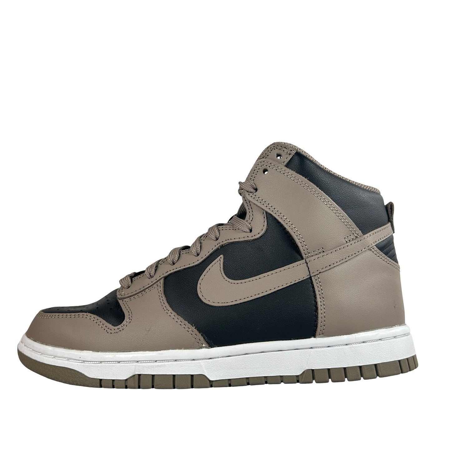 DD1869 002 Nike Dunk High Moon Fossil (Women's) [USED] -  7 W (Used)