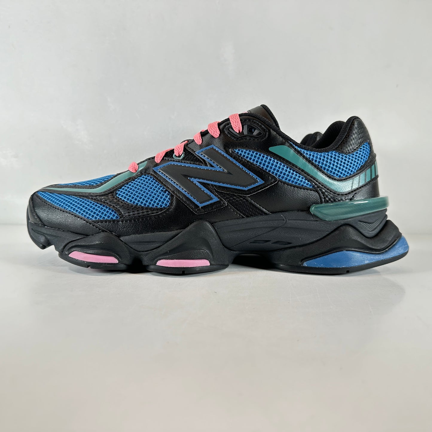 U9060AGC New Balance 9060 Blue Agate [USED] - 11 M (VNDS)