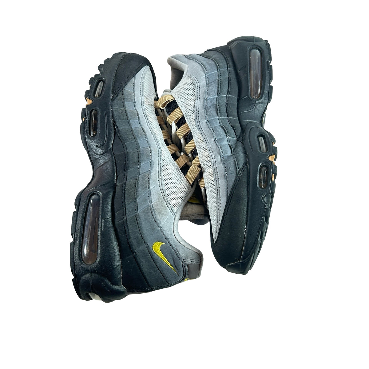 DX4236 100 Nike Air Max 95 Icons Yellow Strike [USED] - 9 M (Used)