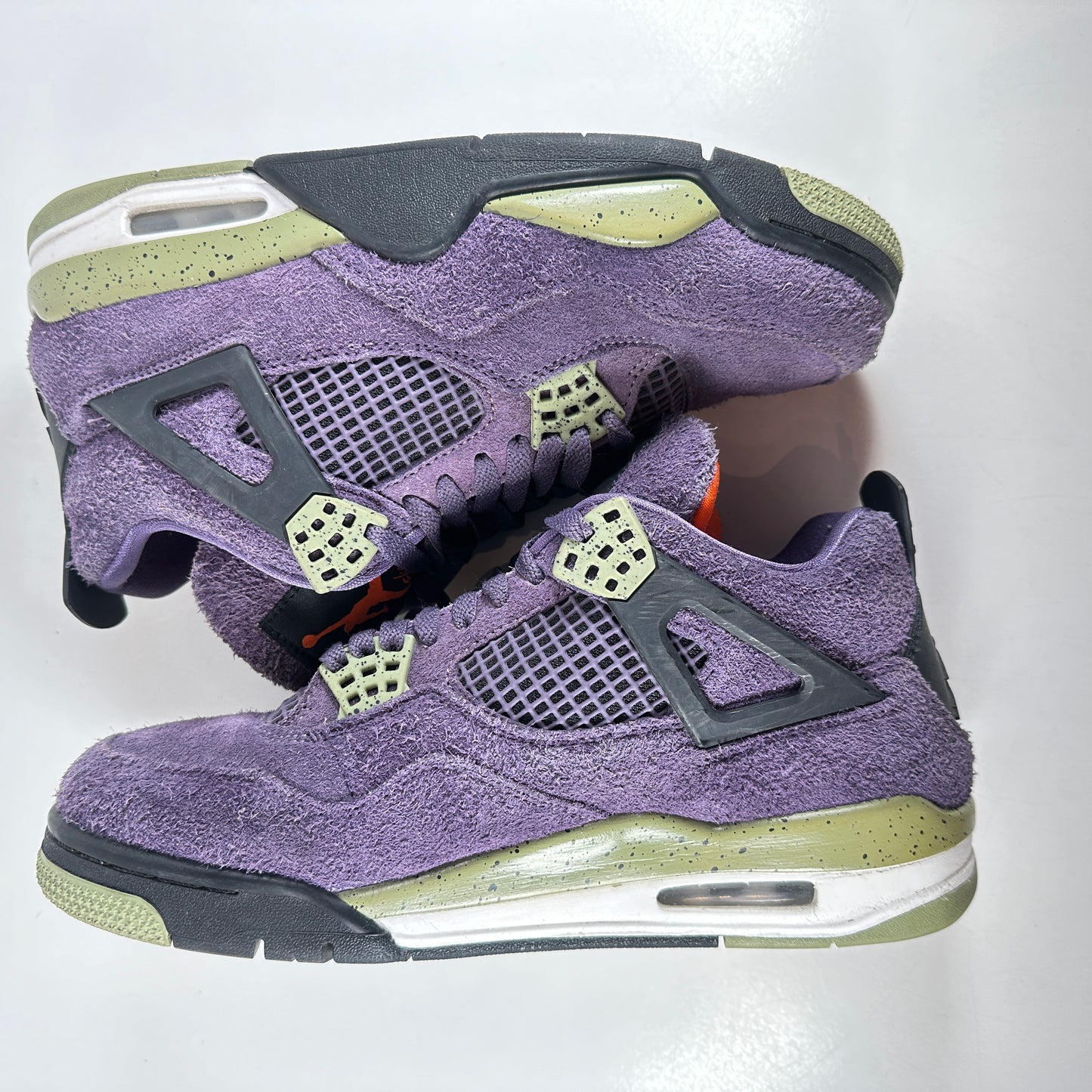 AQ9129 500 Jordan 4 Retro Canyon Purple [USED] - 9.5 W (Used)