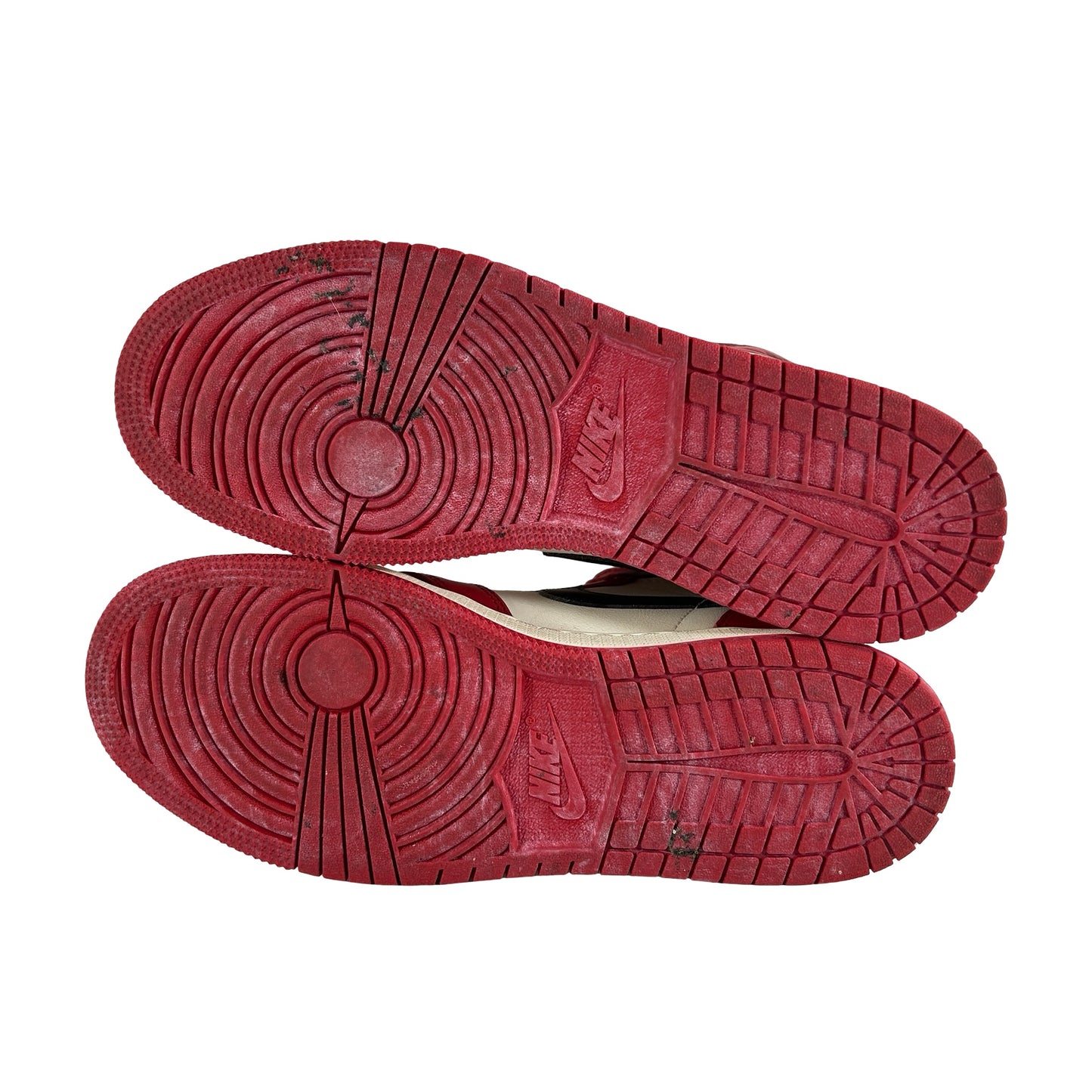 FD1437 612 Jordan 1 Retro High OG Chicago Lost and Found (GS) [USED] - 7 Y (Used6)