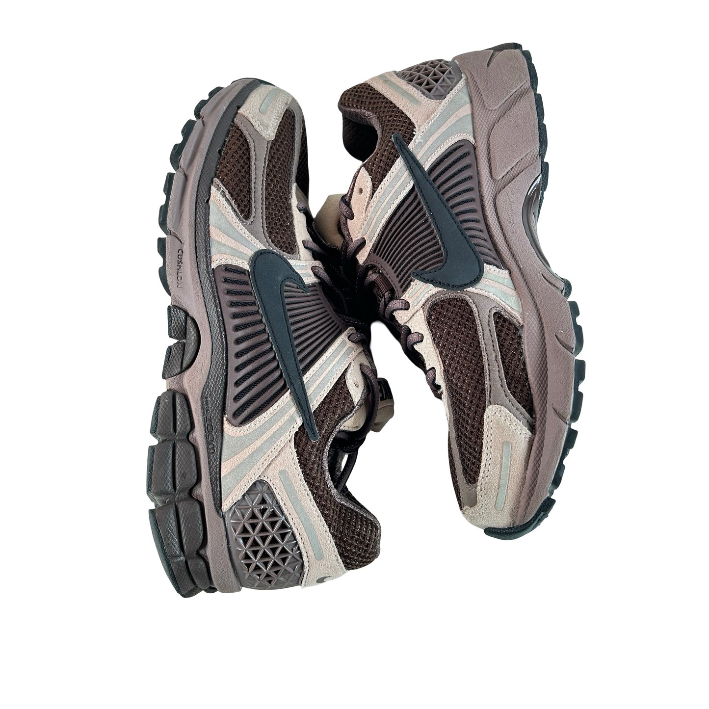 FV1166 200 Nike Zoom Vomero 5 Plum Eclipse (W) [USED] - 9.5 W (Used) (No Box)