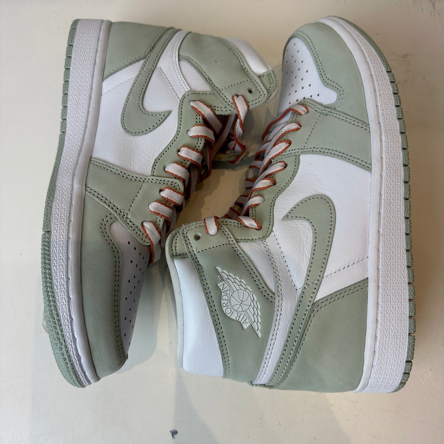 CD0461 002 Jordan 1 High OG Seafoam [USED] - 8.5 W (Used) (No Box)