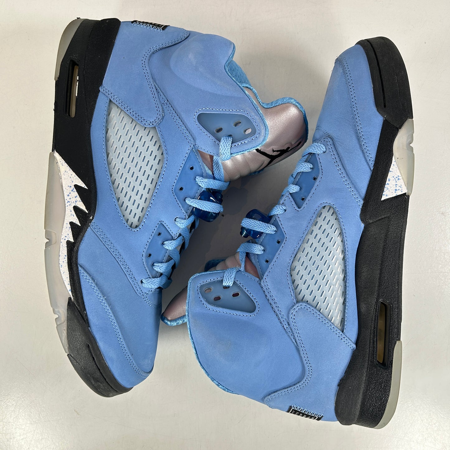 DV1310 401 Jordan 5 Retro UNC University Blue [USED] - 13 M (Used2) (Replace Box)