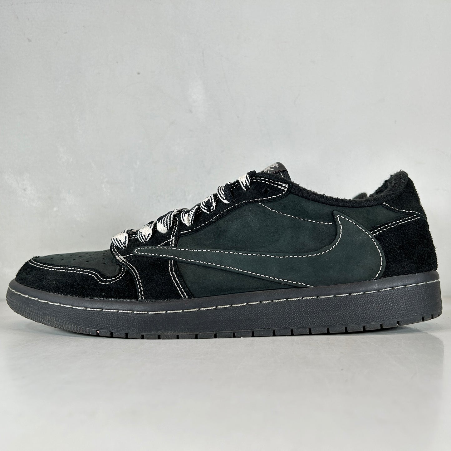 DM7866 001 Jordan 1 Retro Low OG Travis Scott Negro Fantasma