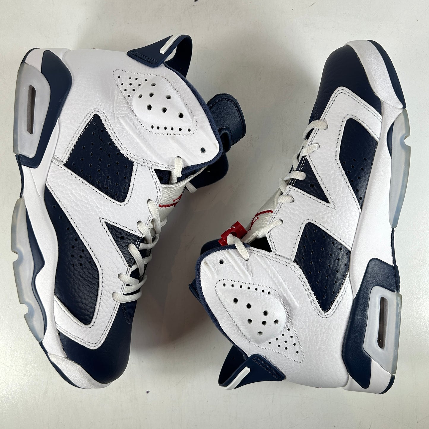 CT8529 164 Jordan 6 Retro Olympic (2024) - 8 M (Used)