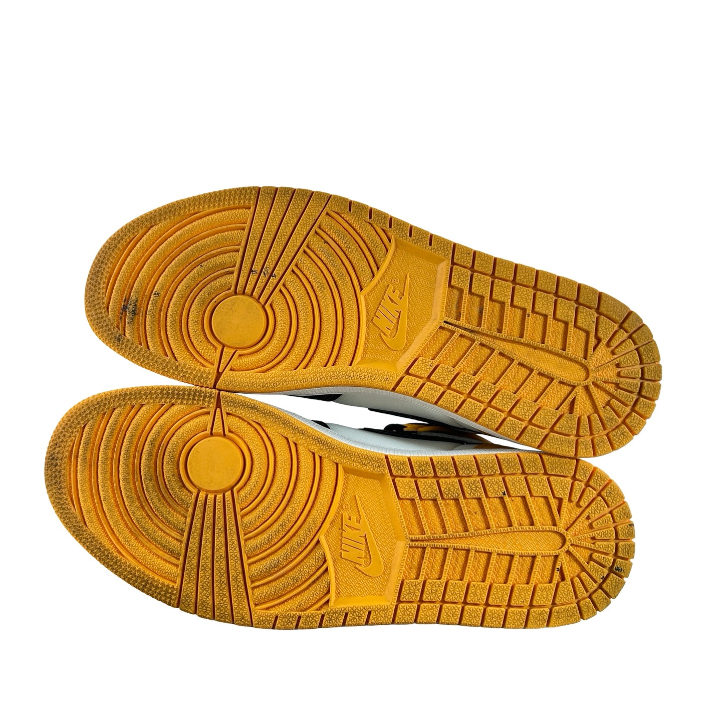 555088 711 Jordan 1 Retro High OG Yellow Toe [USED] - 9 M (Used5)