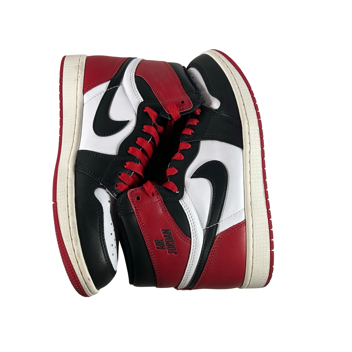 DZ5485 106 Jordan 1 Retro High OG Black Toe Reimagined [USED] - 8 M (Used5)
