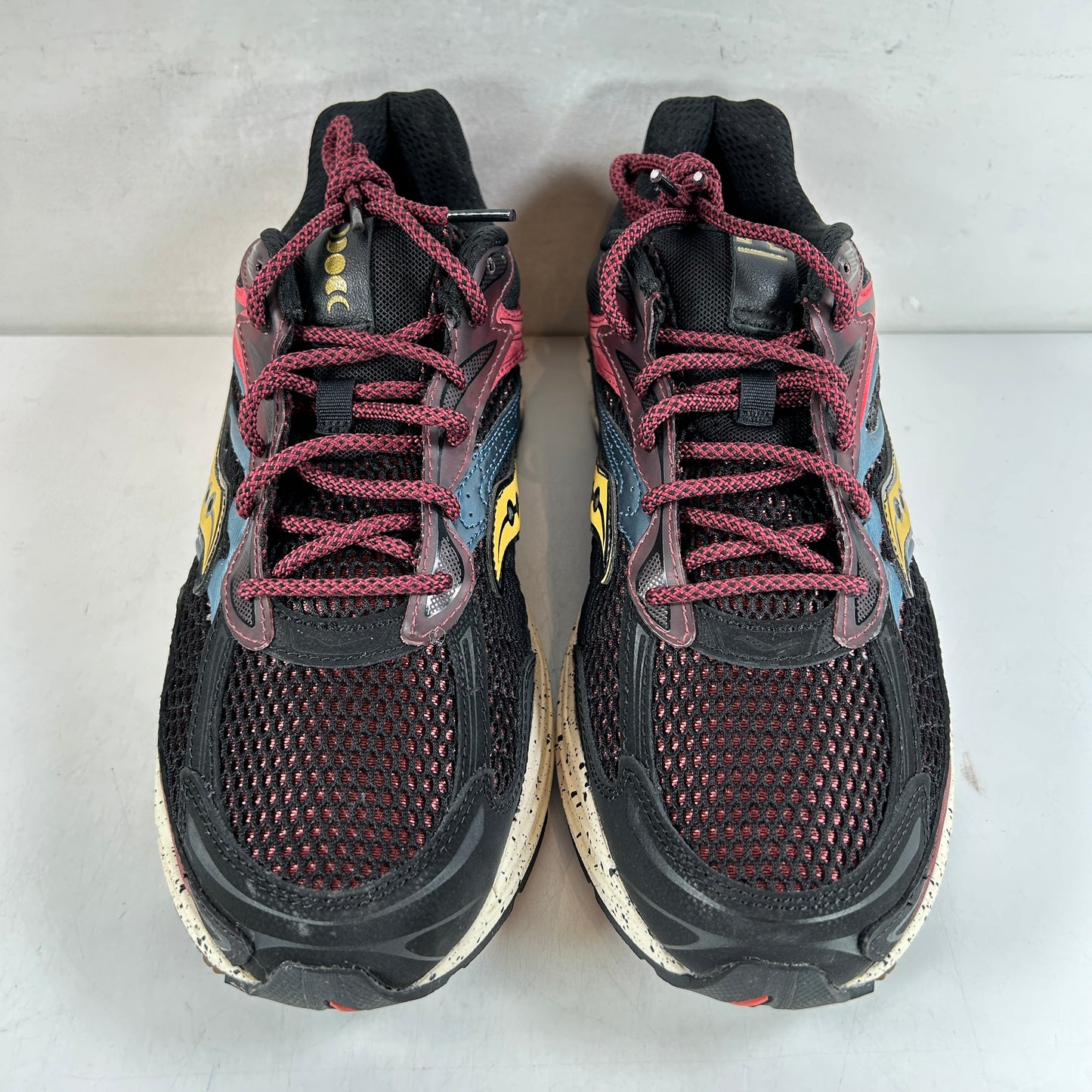 S70838-2 Saucony ProGrid Omni 9 Autumnal Equinox [USED] - 11 M (VNDS)